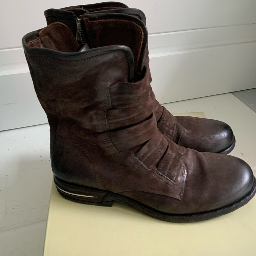 A.S. 98 Brown Traver Boots…